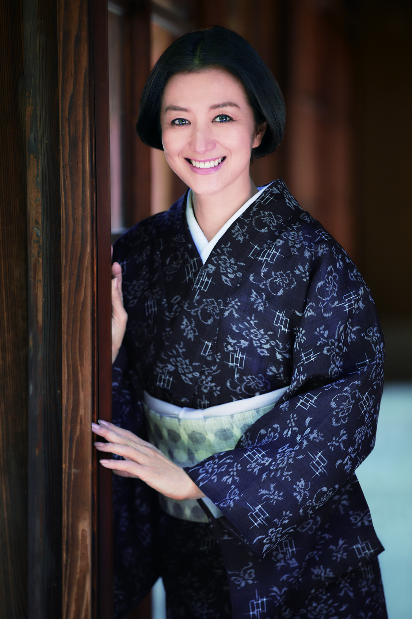 Kyoka Suzuki 鈴木京香オフィシャルサイト Kyoka Suzuki 鈴木京香オフィシャルサイト